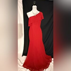 Lovely One Shoulder Red Dress